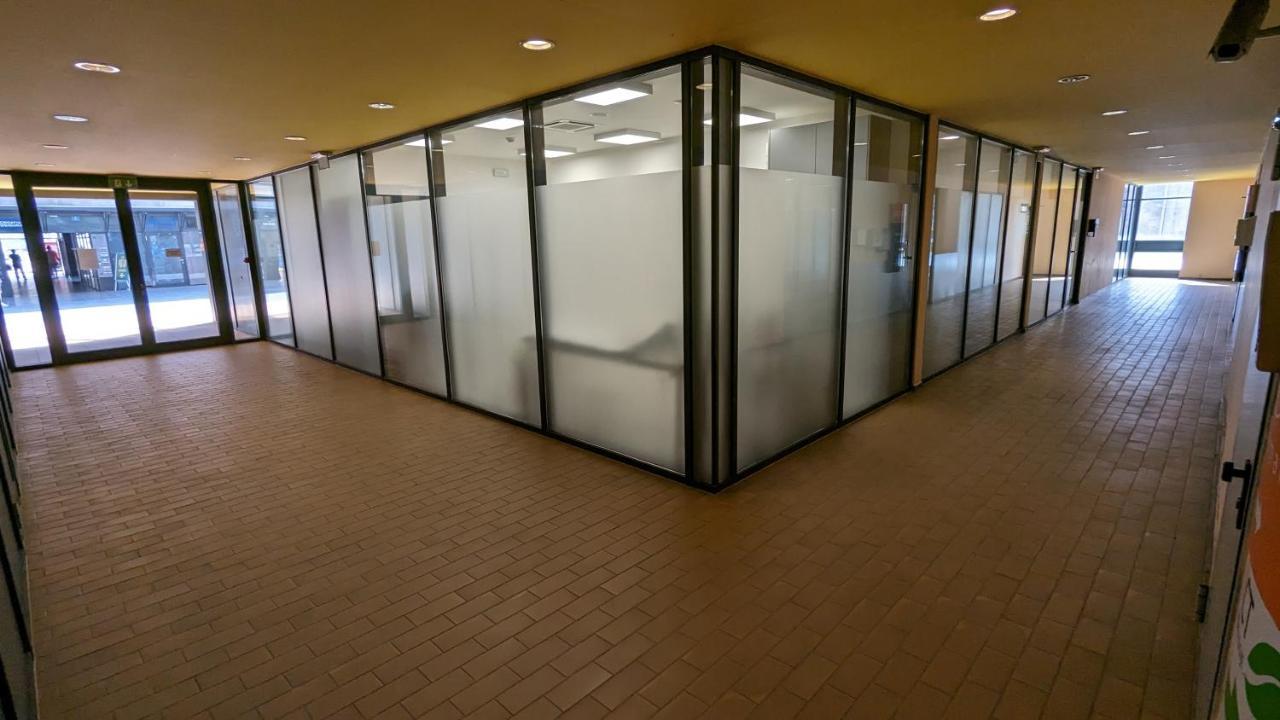 Downtown Fiume, Underground Garage Within The Property Exterior foto